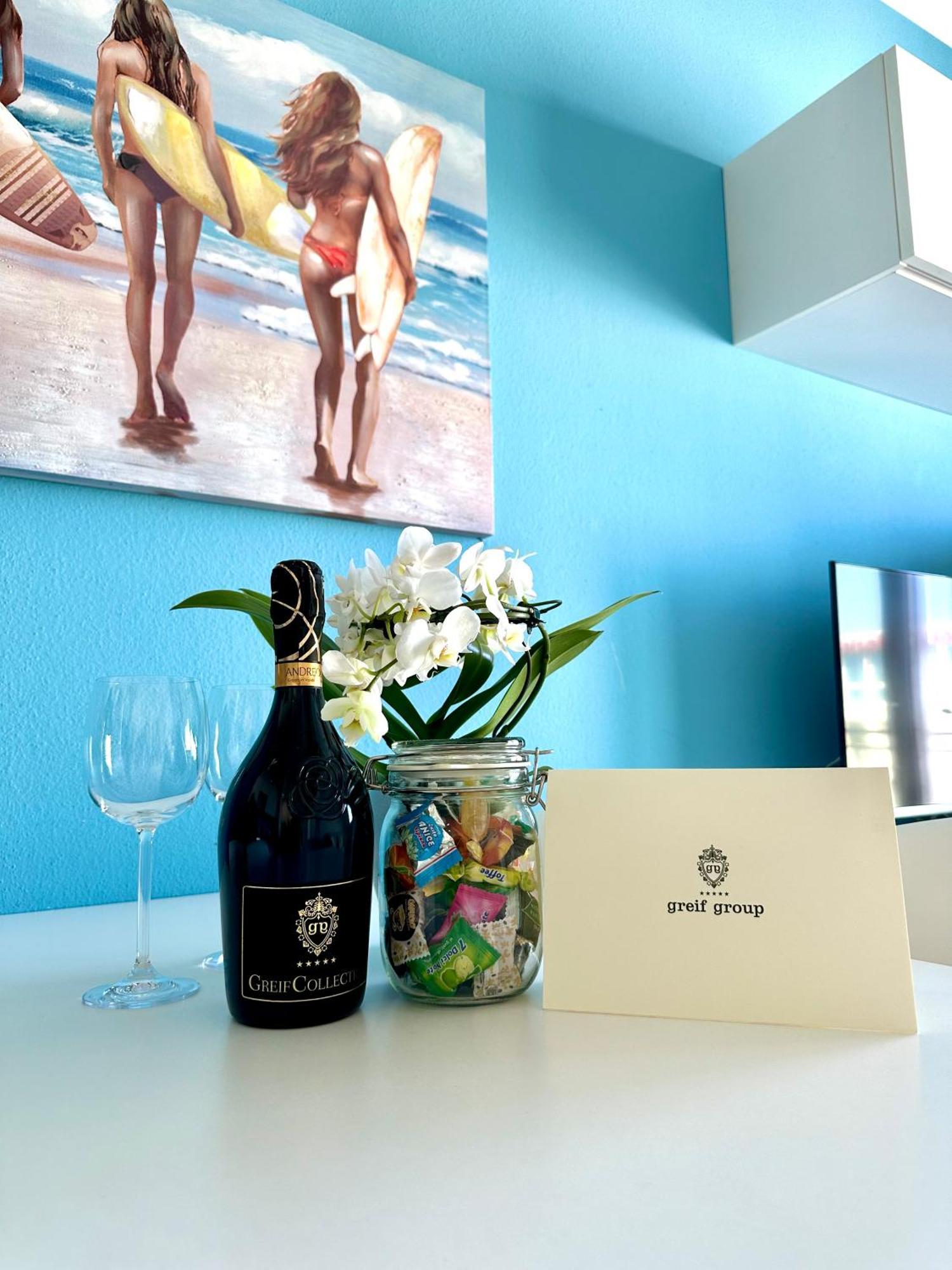 Beach Front Apartment Sabbiadoro ลินญาโน ซับเบียโดโร ภายนอก รูปภาพ